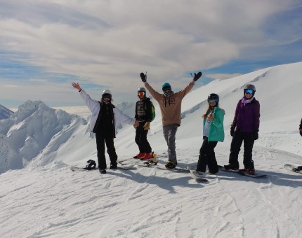 Snowboarding Pinnacles